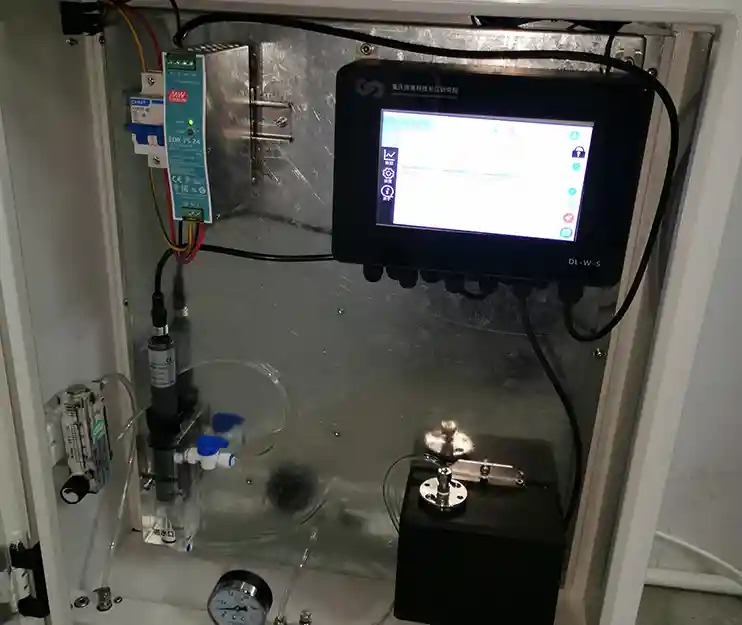 iSpark-T installing for drinking water monitoring